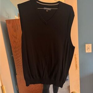 Club Room Men's V-Neck Black Sweater Vest